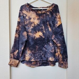 Umgee Twisted Tie Dye L/S Top.  Size Large